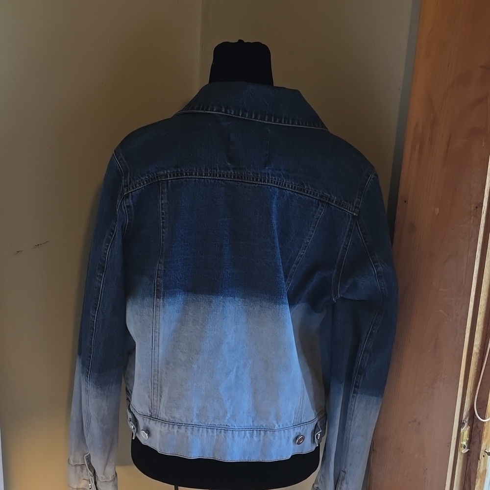 Blue Gradient Denim Jacket - Picture 3 of 8